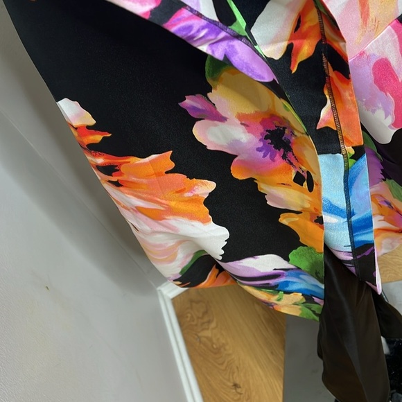 Ellen Tracy Sz 4 Strapless Sweetheart Neck Floral Printed Full Gown - Picture 3 of 8